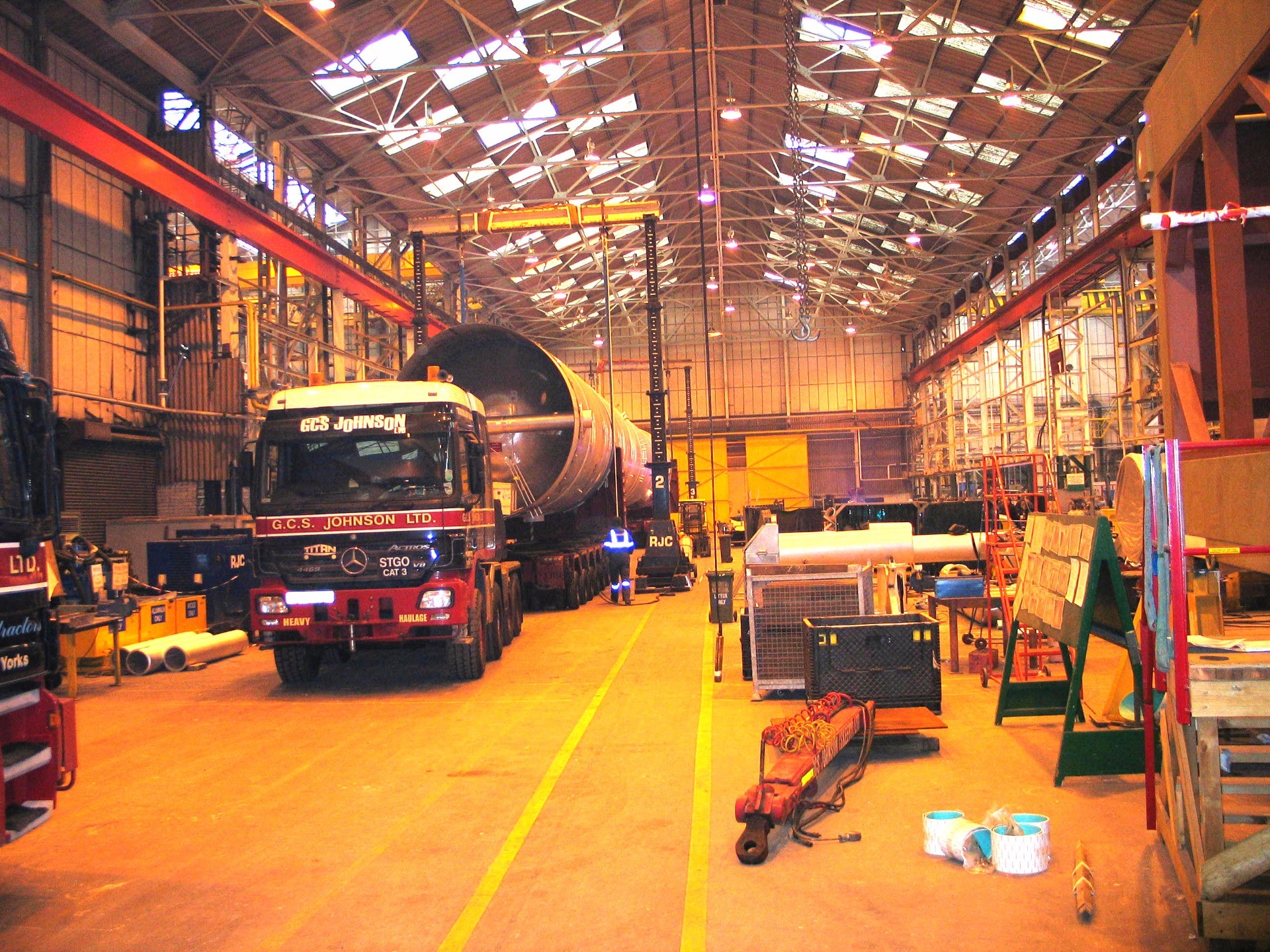 gantry lifting systems